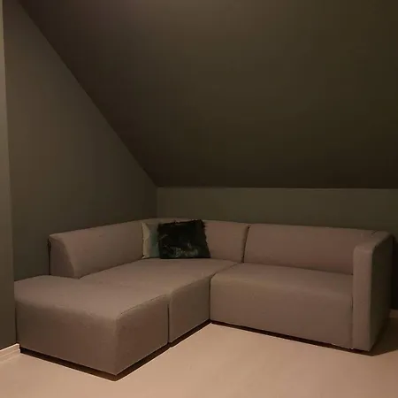 Holiday home Lovely Sea View In Modern Family House!