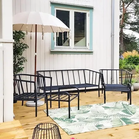 Lovely Sea View In Modern Family House! *