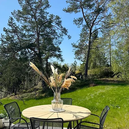 Lovely Sea View In Modern Family House! * 스테인헤르