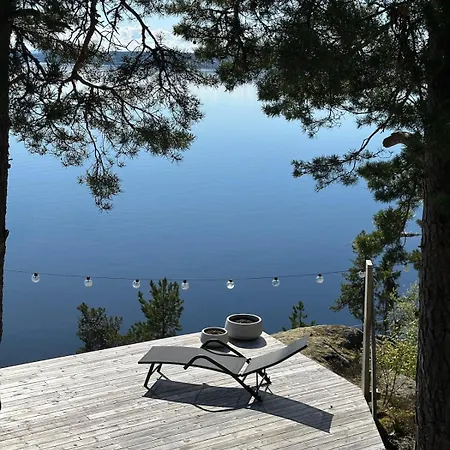 Lovely Sea View In Modern Family House! 펜션 *