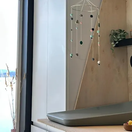 Lovely Sea View In Modern Family House! 펜션 스테인헤르