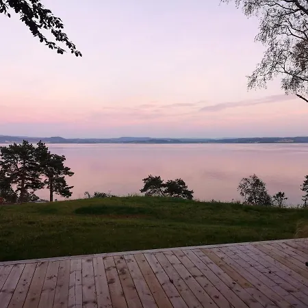 Prázdninový dům Lovely Sea View In Modern Family House! Steinkjer