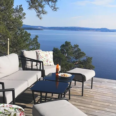 Lovely Sea View In Modern Family House! Prázdninový dům *