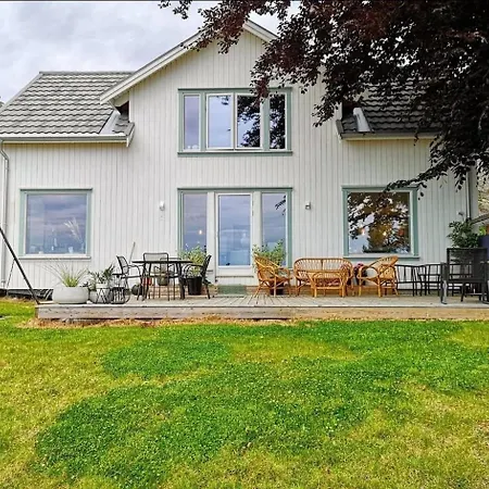 Lovely Sea View In Modern Family House! Prázdninový dům Steinkjer
